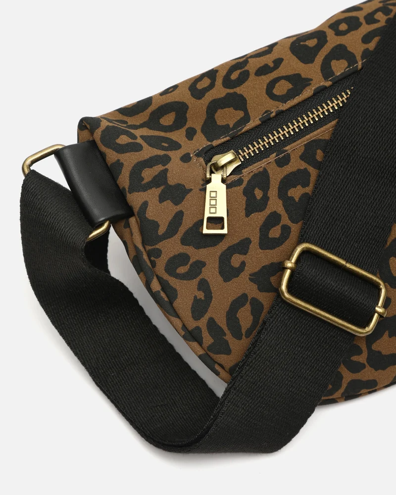 Lauris riñonera animal print