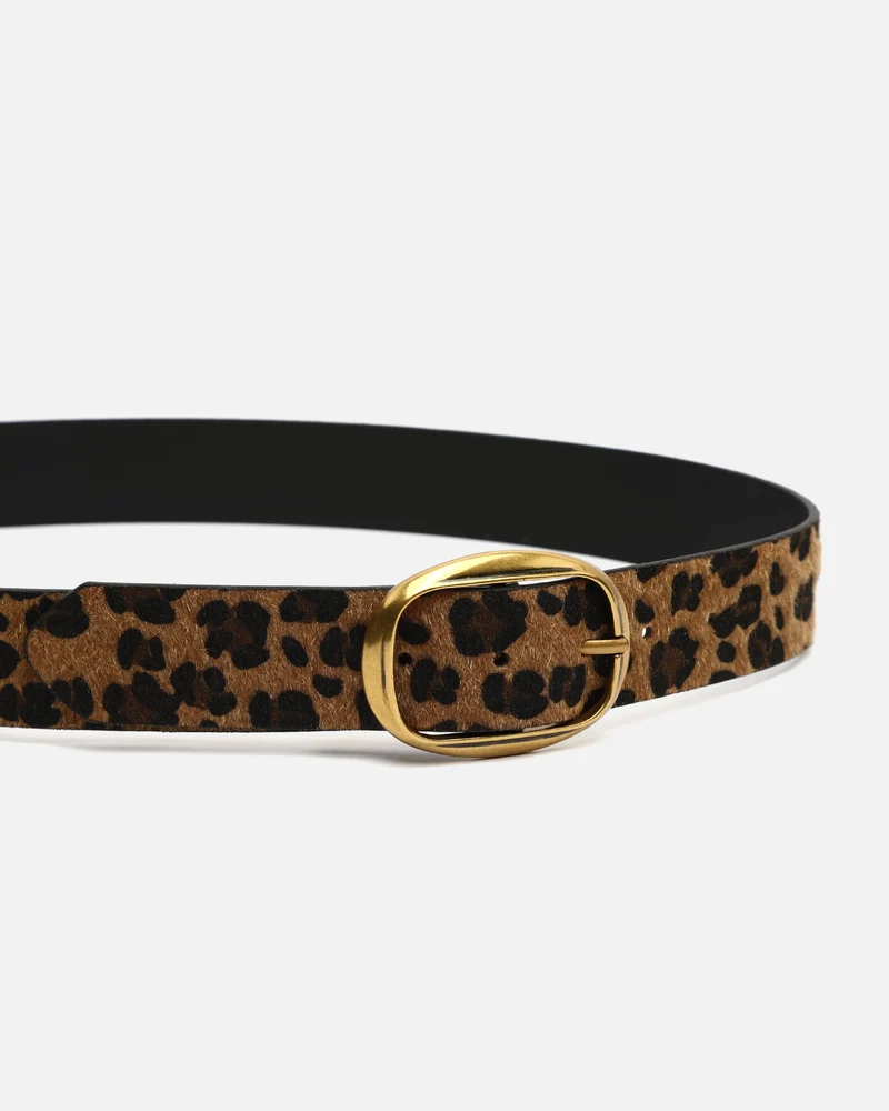 Almera cinturón animal print