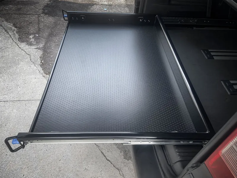VW T5/T6 Retractable Luggage Tray