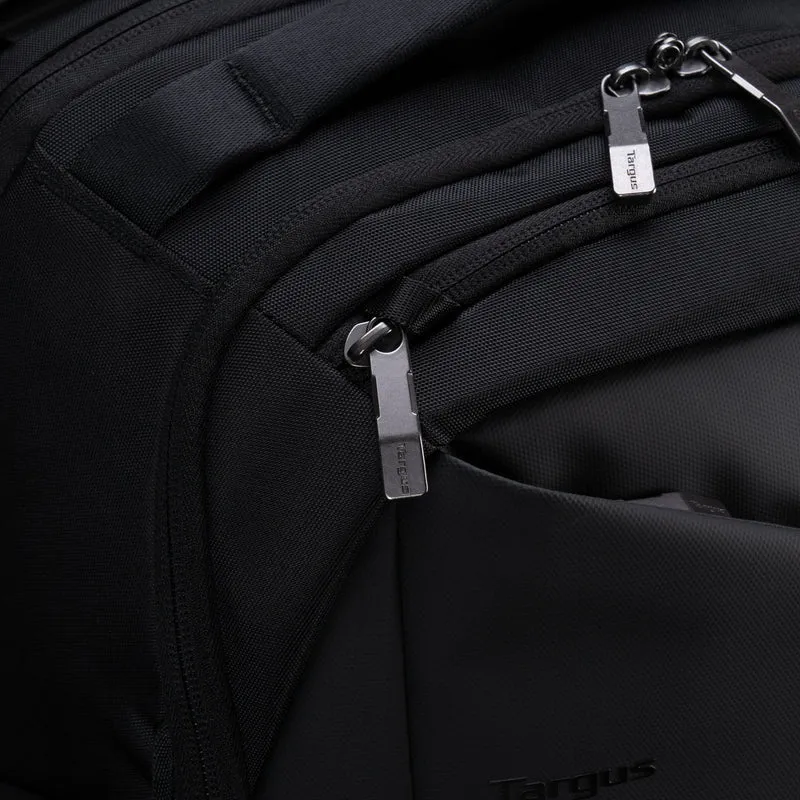 Mochila Pro-Tek® Tech de 16 pulgadas