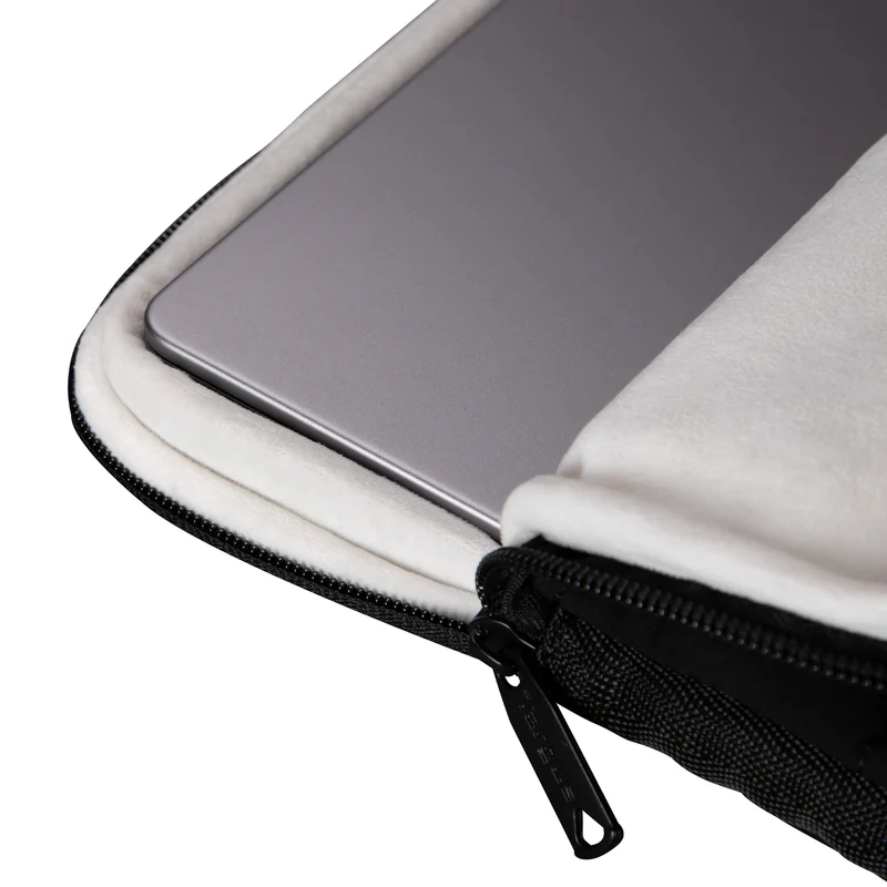 Funda Puffer de 13-14” Funda Puffer negra)