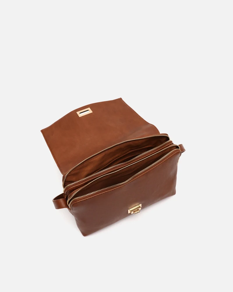 Richa bolso bandolera combinado con solapa efecto ante