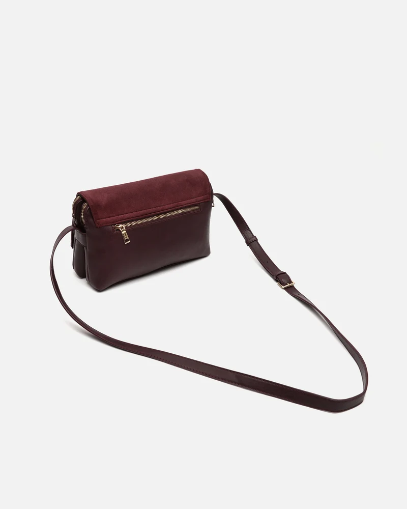 Richa bolso bandolera combinado con solapa efecto ante