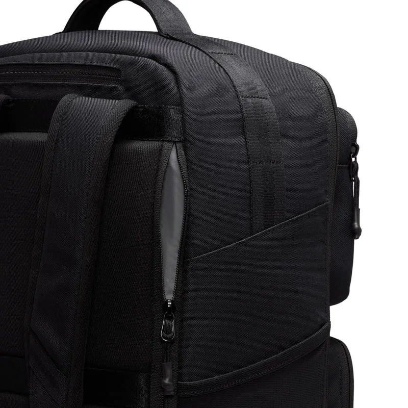 Nike Utility Speed 27 - Mochila 16" 48.5 cm (black/white)