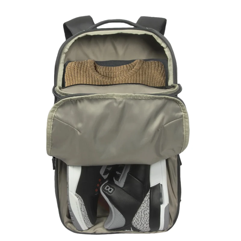 Mochila Targus Work+ Play® Trio de 15-16 pulgadas