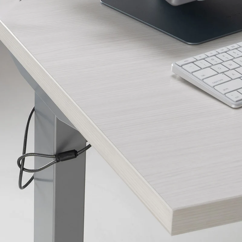 HyperShield® MacBook Pro Cable Candado