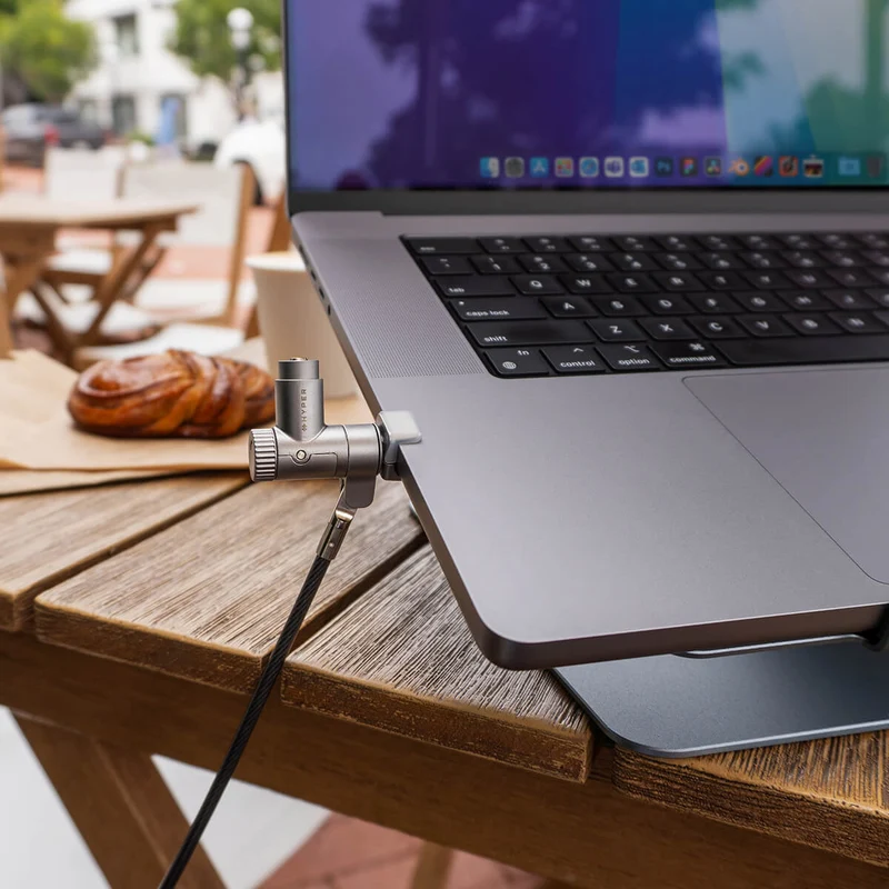 HyperShield® MacBook Pro Cable Candado