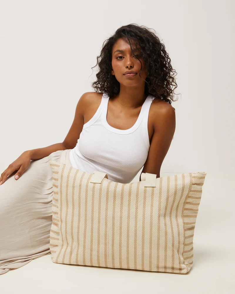 Playa bolsa grande con estampado de rayas en jacquard