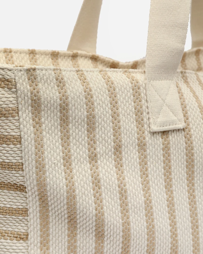 Playa bolsa grande con estampado de rayas en jacquard