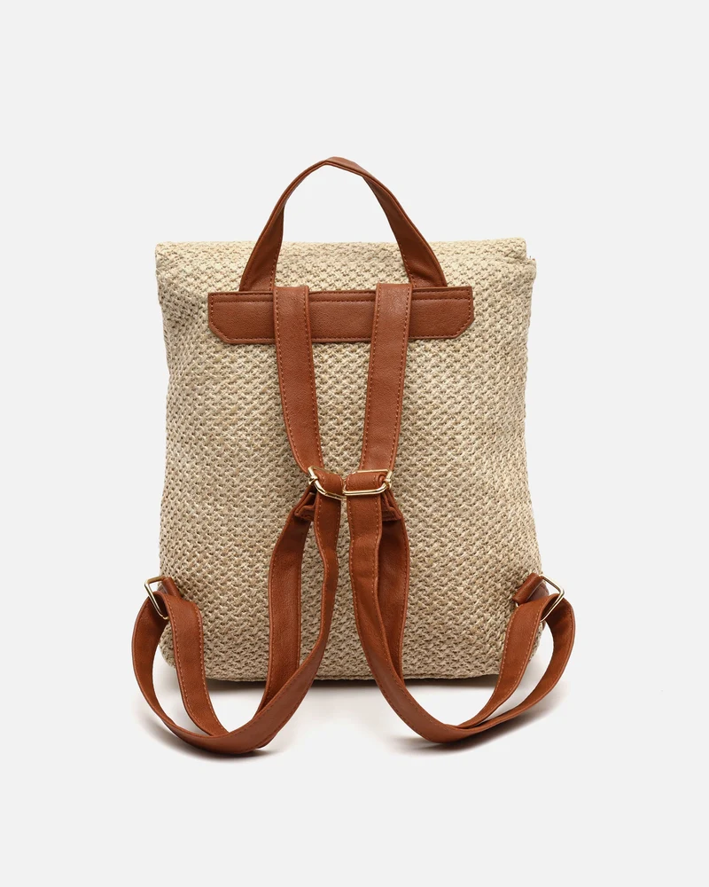Ralen mochila con solapa efecto rafia