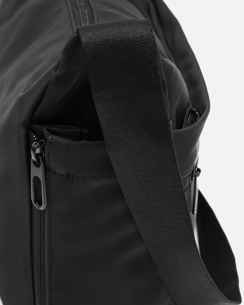 Sakar bolso bandolera mediano en nylon
