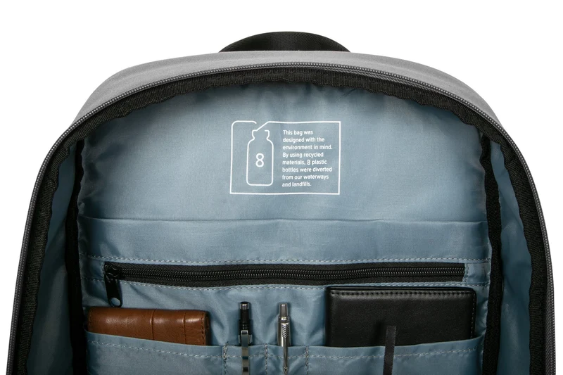 Mochila Sagano™ EcoSmart® de 16" - Negro/Gris