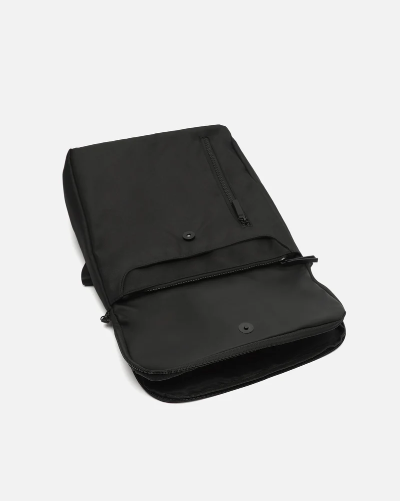 Senay mochila con solapa en nylon ED.