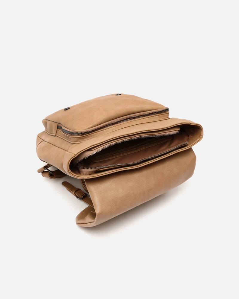 Carloti mochila con solapa