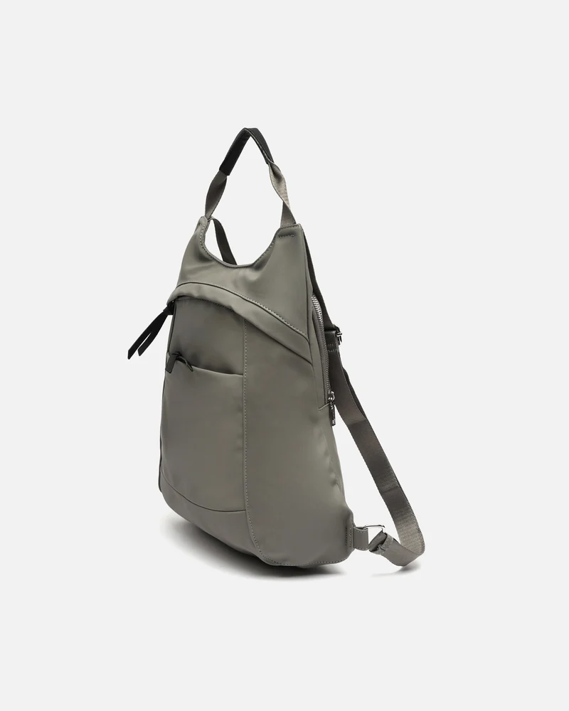 Arema mochila antirrobo en nylon