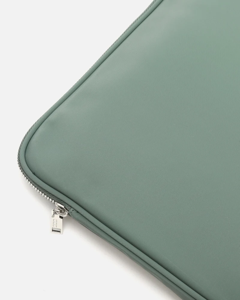 Delora funda para portátil grande (15") ED.