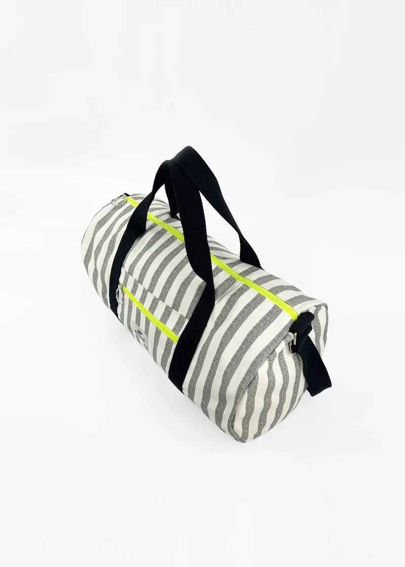 Grey Stripes bolsa de deporte y viaje