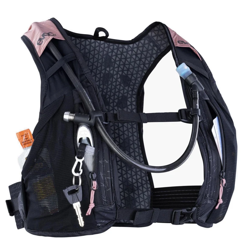 Evoc Hydro Pro 6 - Mochila de bicicleta inklusive Trinksystem 38 cm (dusty pink)