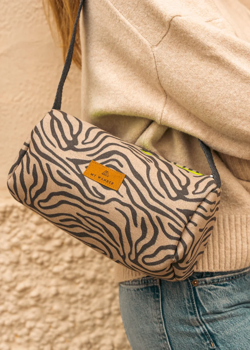 Sabana Bolso de Hombro | Pequeño y Práctico
