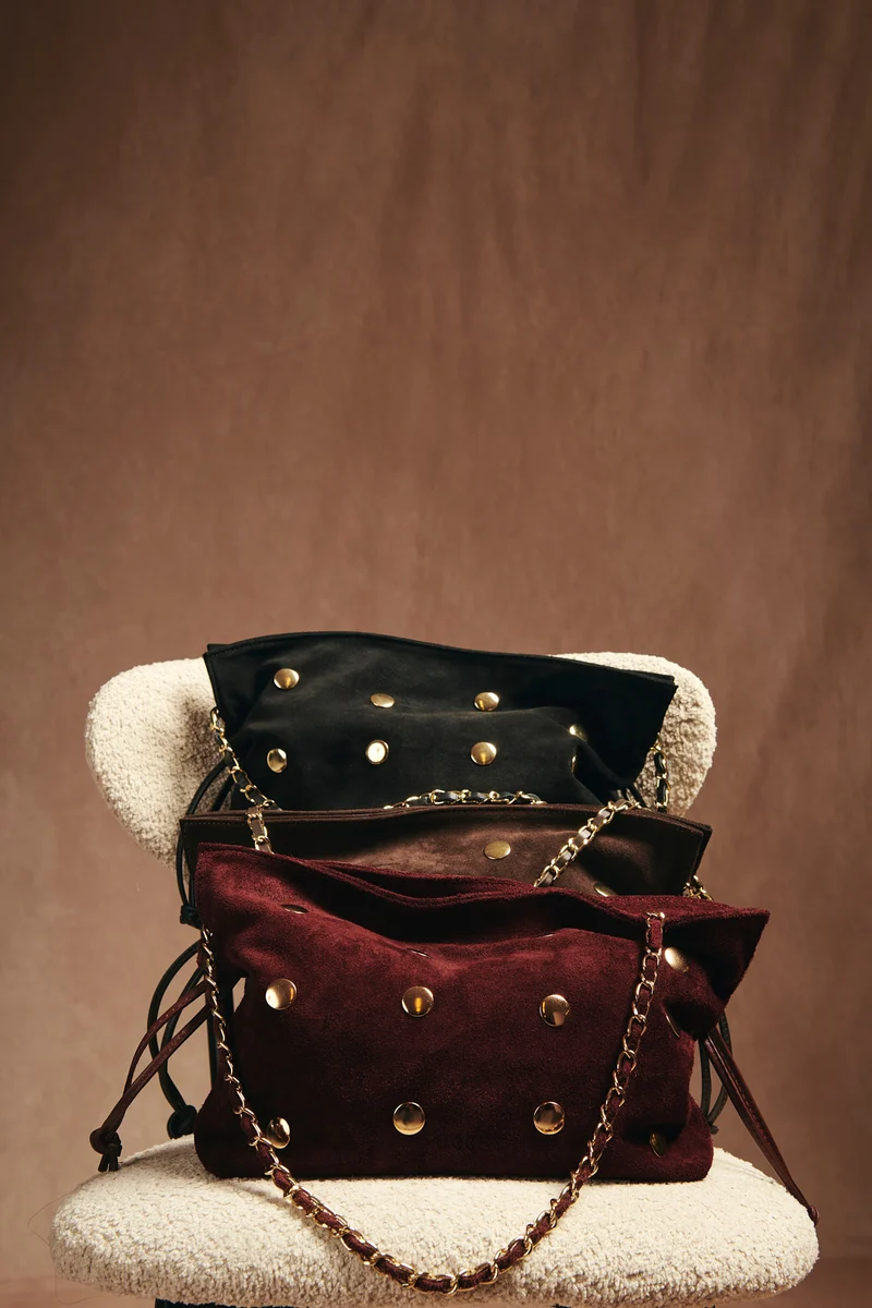 BOLSO SACOTACHAS NEGRO