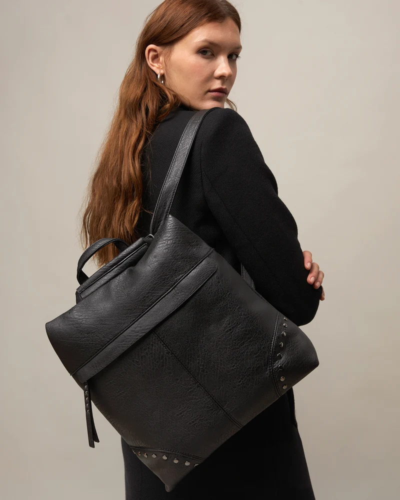 Serenity mochila antirrobo con detalles metálicos