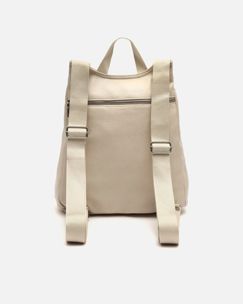 Zaba mochila antirrobo con detalles metálicos