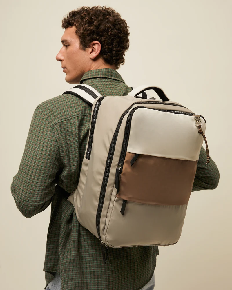 Bristoli mochila de viaje con bolsillo para portátil 15.6 pulgadas