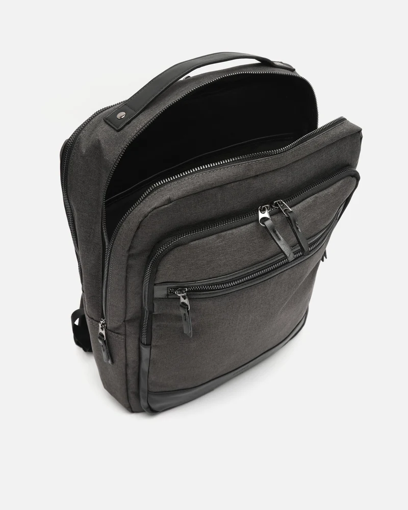 Odin mochila con bolsillo para portátil 15.6 pulgadas