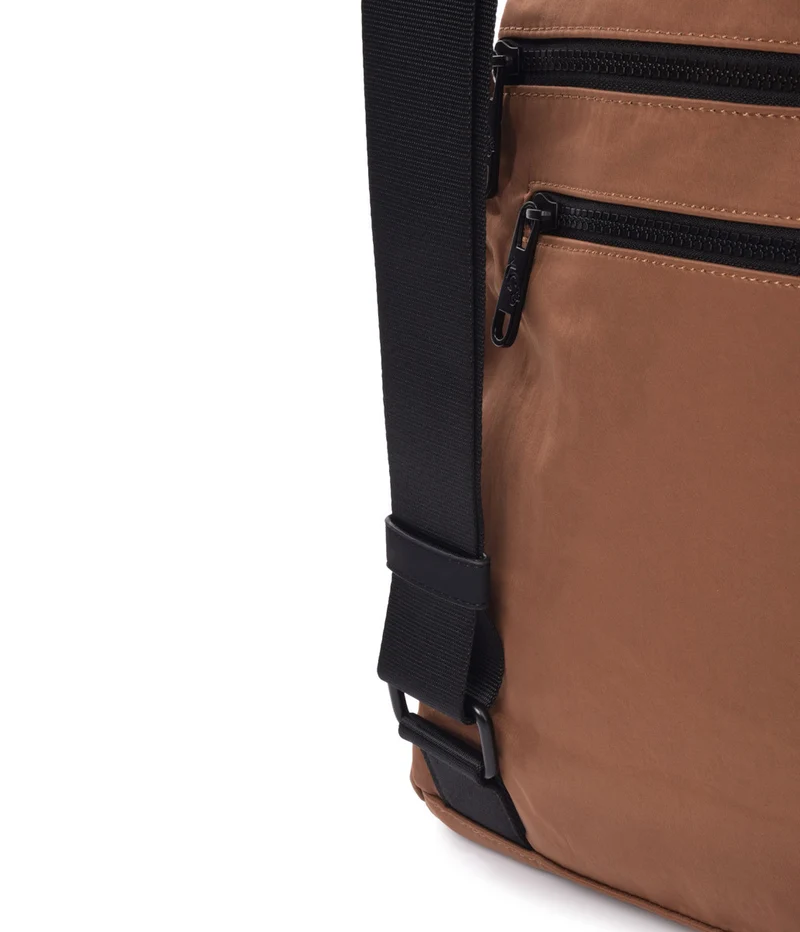 Mochila antirrobo pequeña KCB Maze
