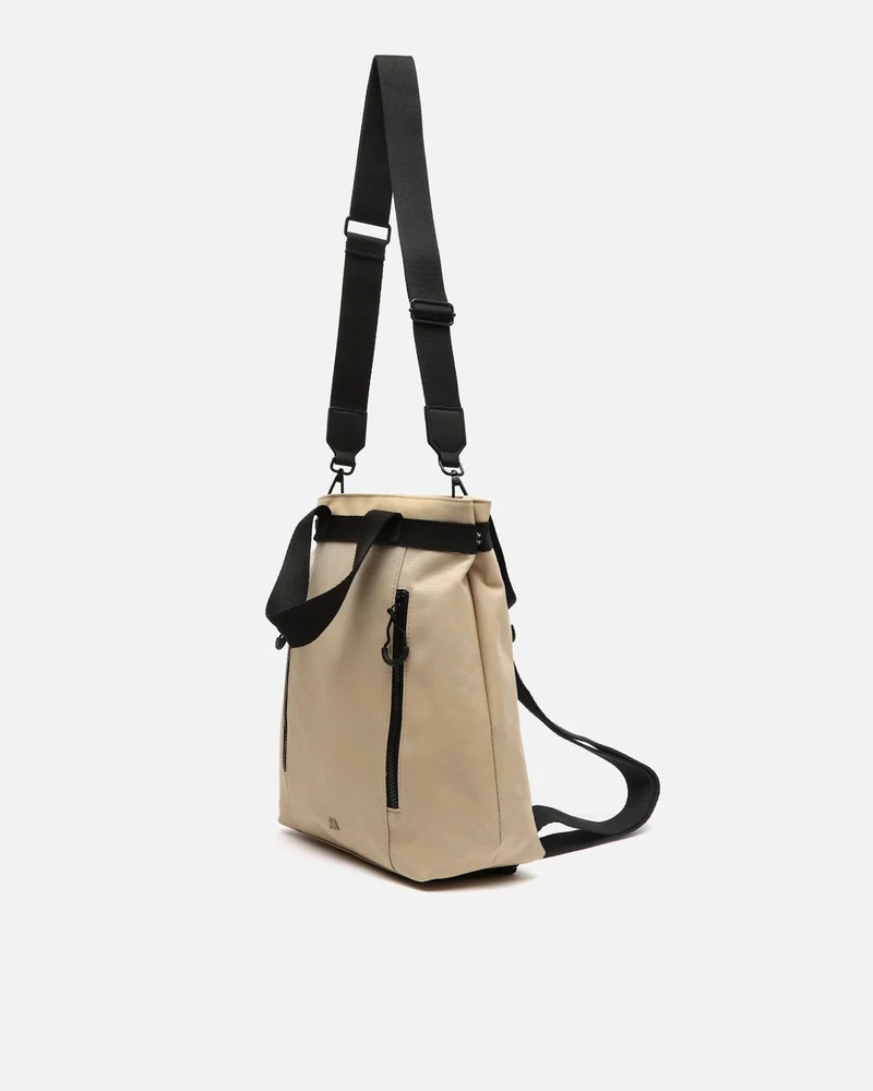 Ginebra mochila con asa bandolera extraíble