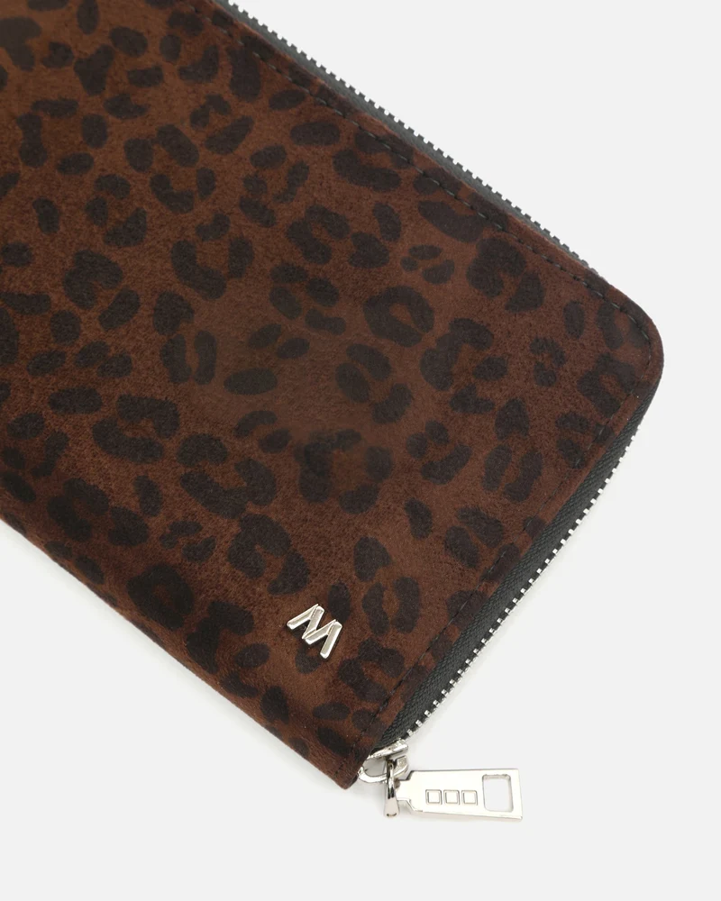 Leo monedero grande animal print ED.