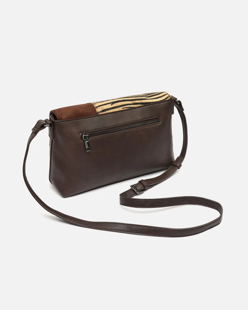 Ziveri bolso bandolera con solapa con estampado patchwork animal print