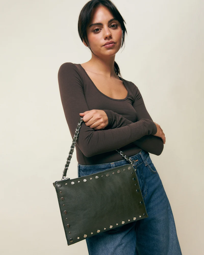 Rizu bolso bandolera pequeño con detalles metálicos ED.