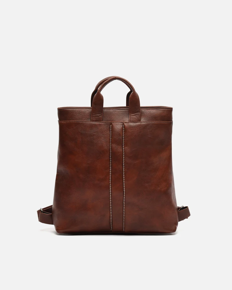 Zaocai mochila con detalles metálicos ED.