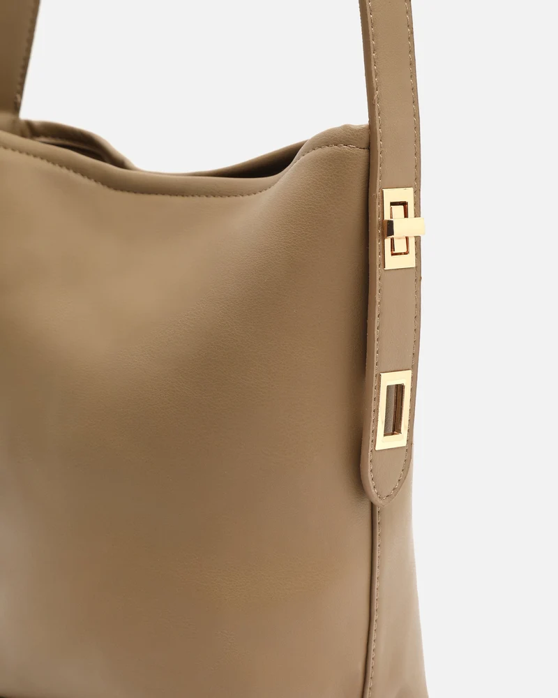 Adem bolso bandolera con asa regulable ED.