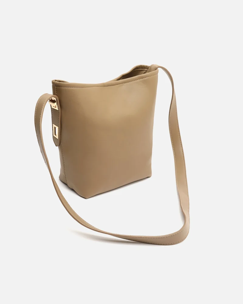 Adem bolso bandolera con asa regulable ED.