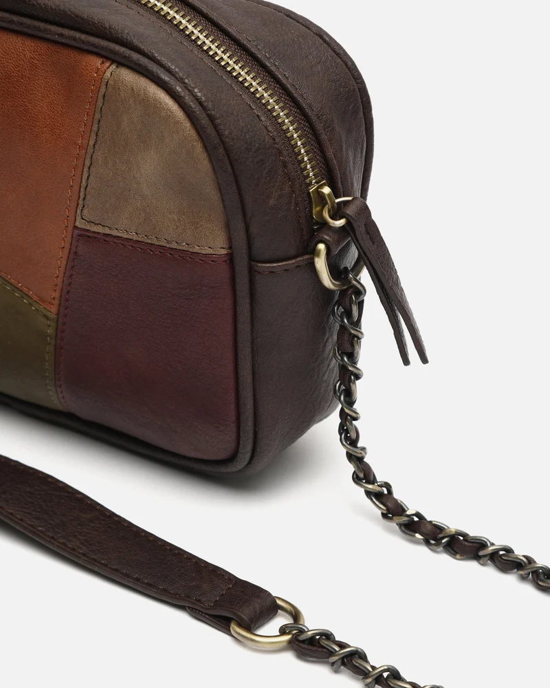 Popis bolso bandolera con estampado patchwork ED.