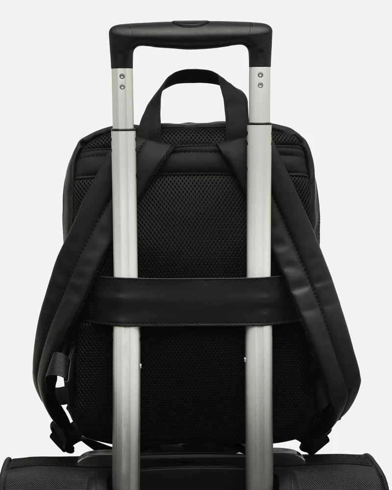 Gami mochila con bolsillo para portátil (13")