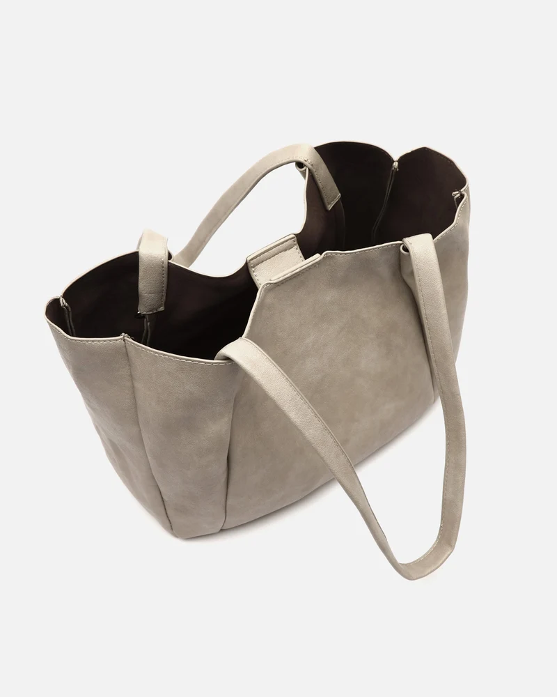 Giseli bolso shopper grande con neceser extraíble ED.