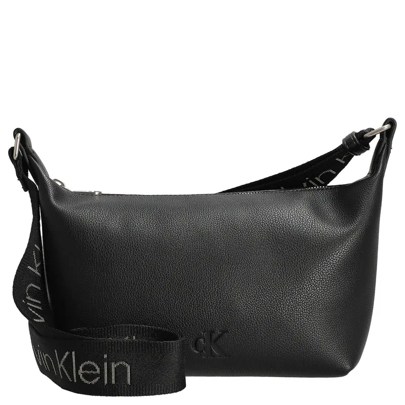 Calvin Klein Ultralight - Bolso bandolera 21 cm (schwarz)