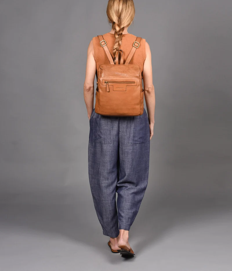 Mochila antirrobo de piel THB Hole