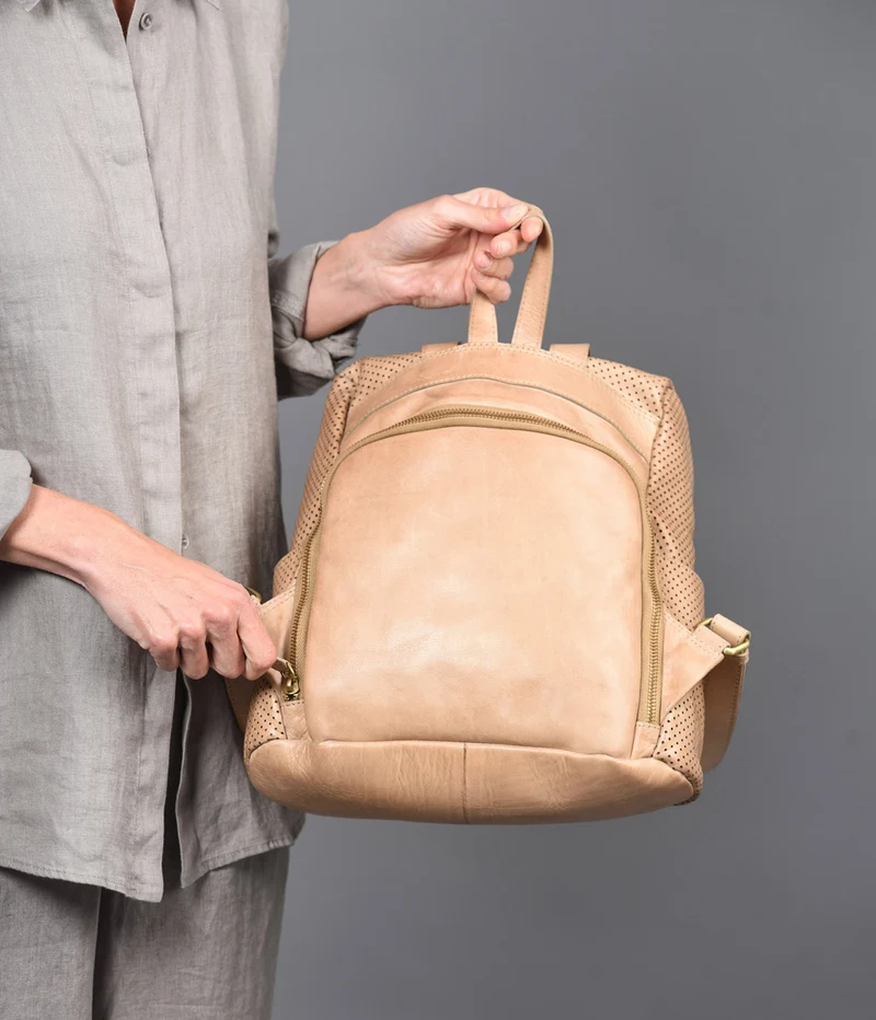 Mochila antirrobo de piel THB Hole
