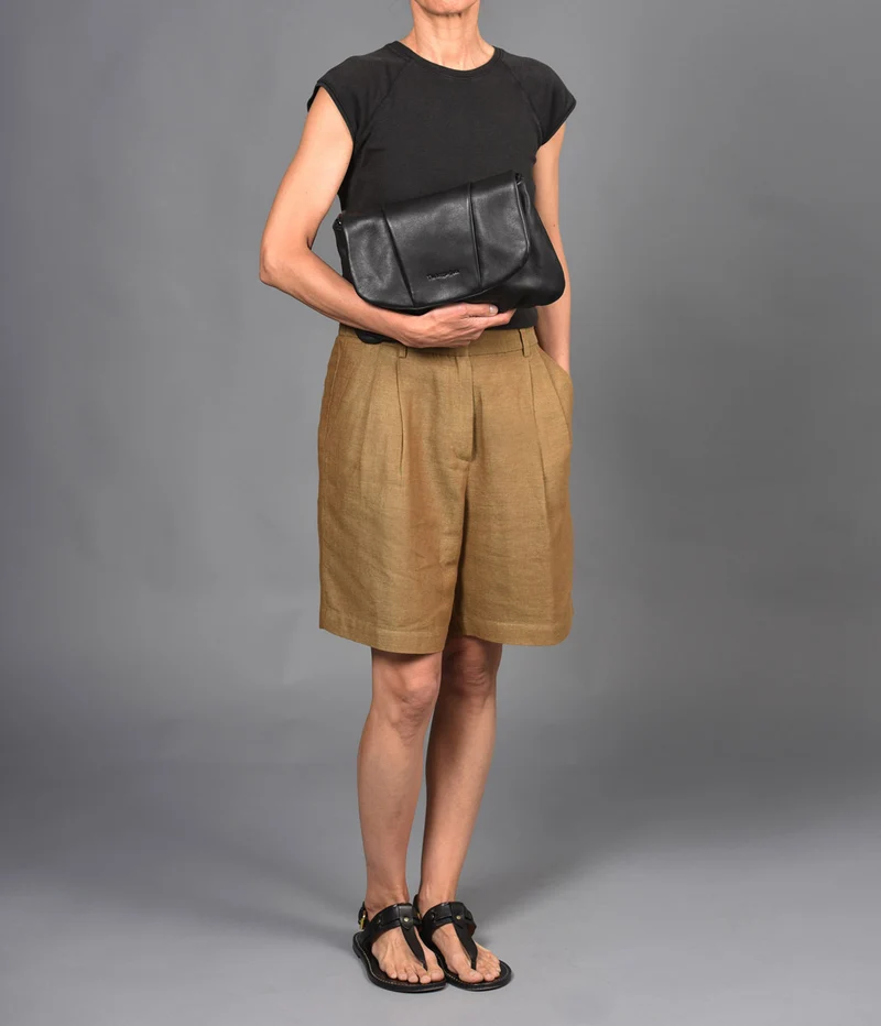 Bandolera grande de piel THB Scallop