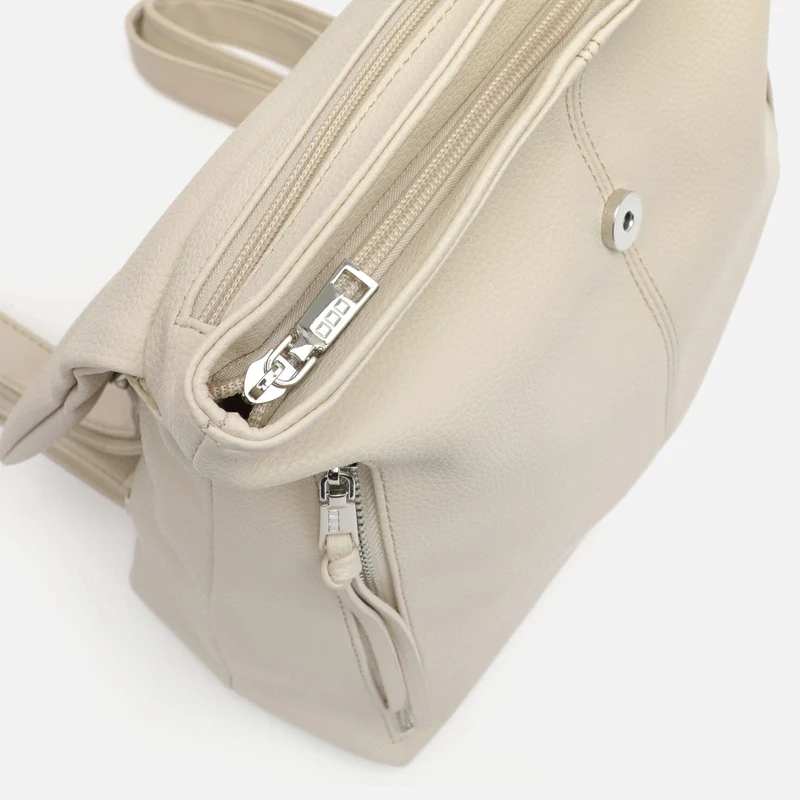 Liba mochila grande con solapa