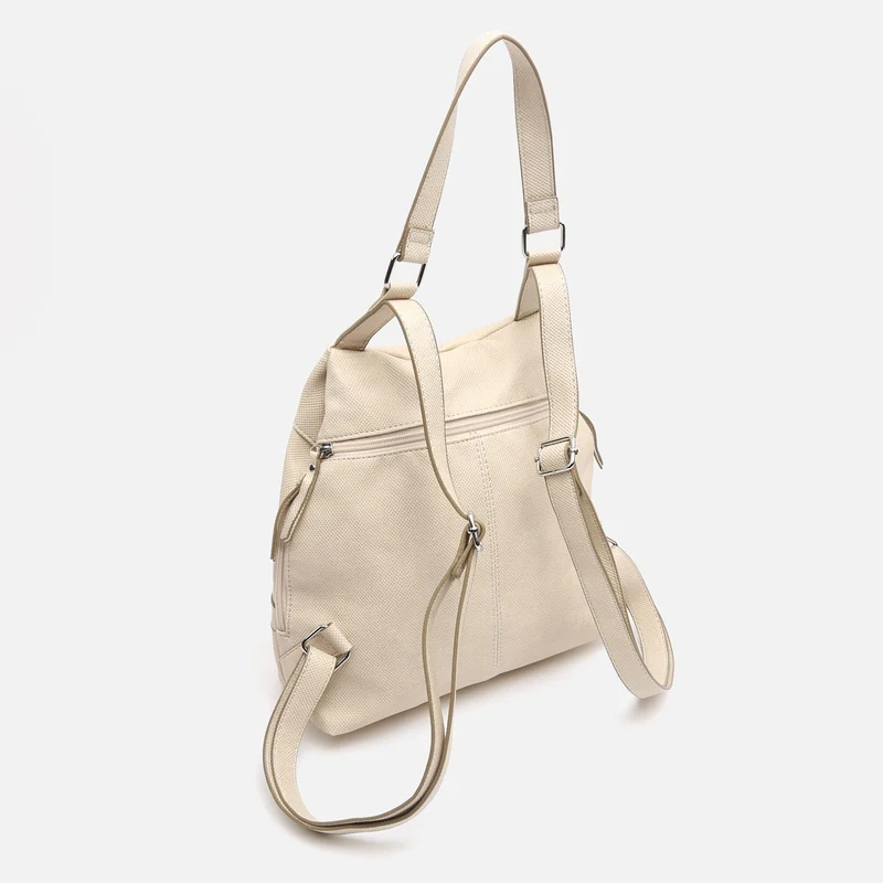 Engri mochila antirrobo con detalles metálicos