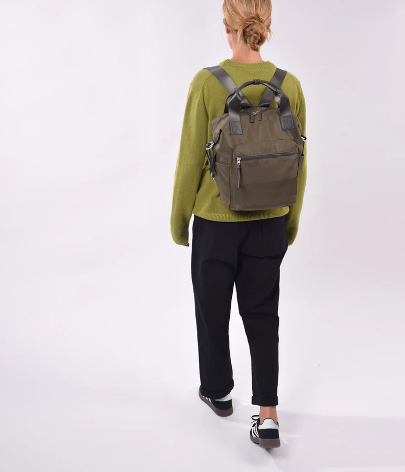 Mochila pequeña KCB Wide
