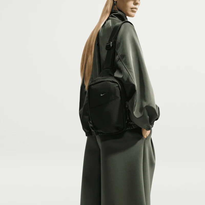 Nike Aura - Bolso bandolera 28 cm (schwarz/gunmetal)