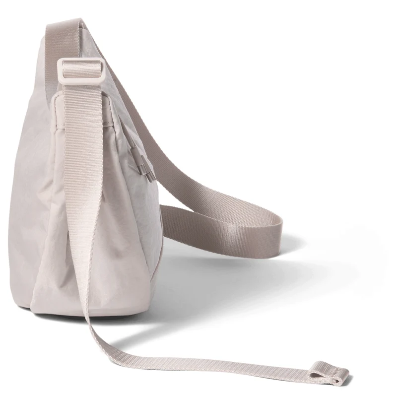 Nike Aura Crescent - Bolso bandolera 30.5 cm (cream/metallic)