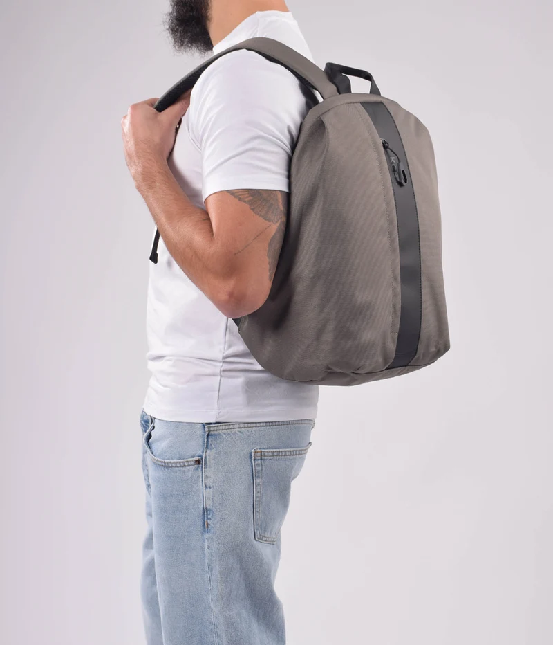 Mochila grande KCB Hole
