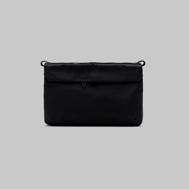 Flat Sacoche Small Black Tech Sateen